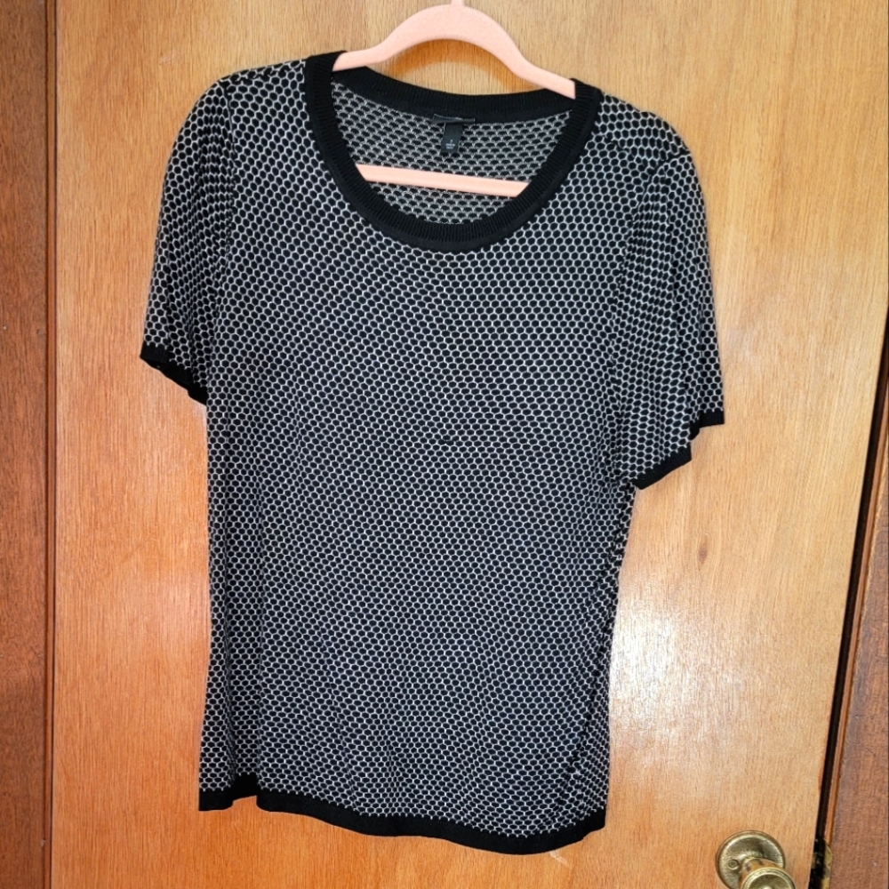 Torrid Blackand White Short Sleeve Sweater